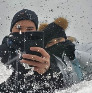 Meet your Posher, Hoang